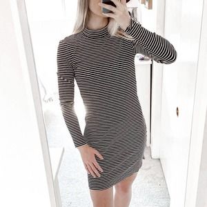 NEW Sanctuary Striped Turtleneck Casual Dress Black S